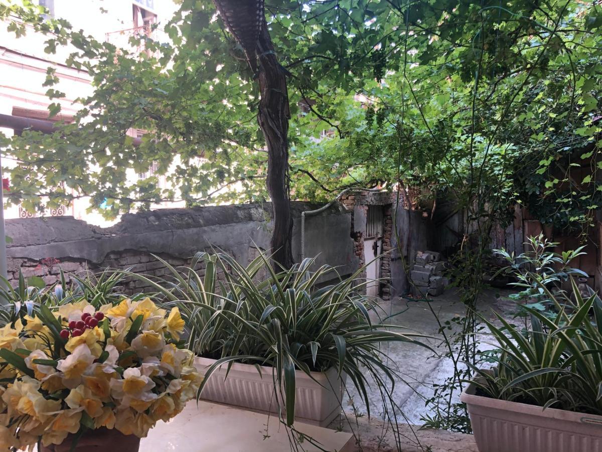 Old City Apartment Tbilisi Luaran gambar